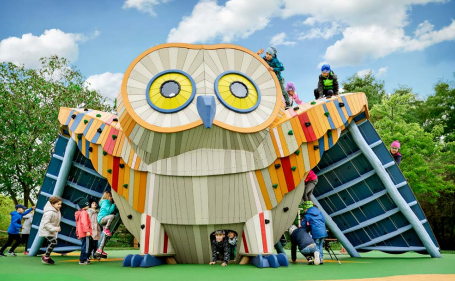 儿童湖北游乐设备中的充气滑梯游玩注意事项